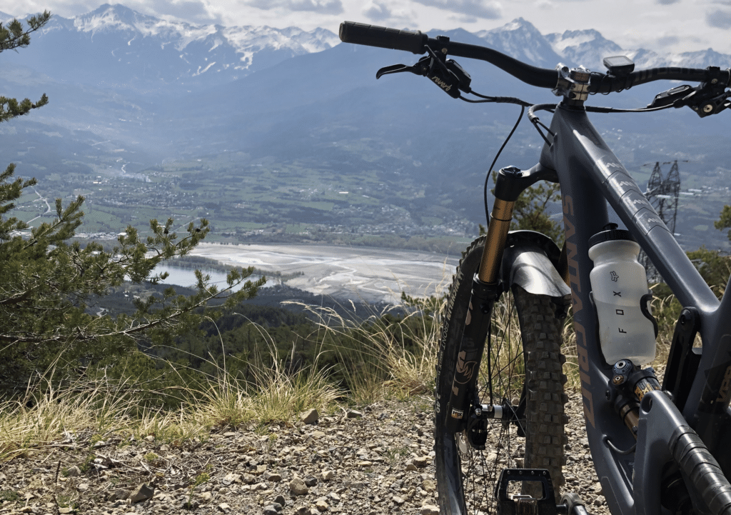 mountain bikes and electric mountain bikes for sale in Savines-le-Lac